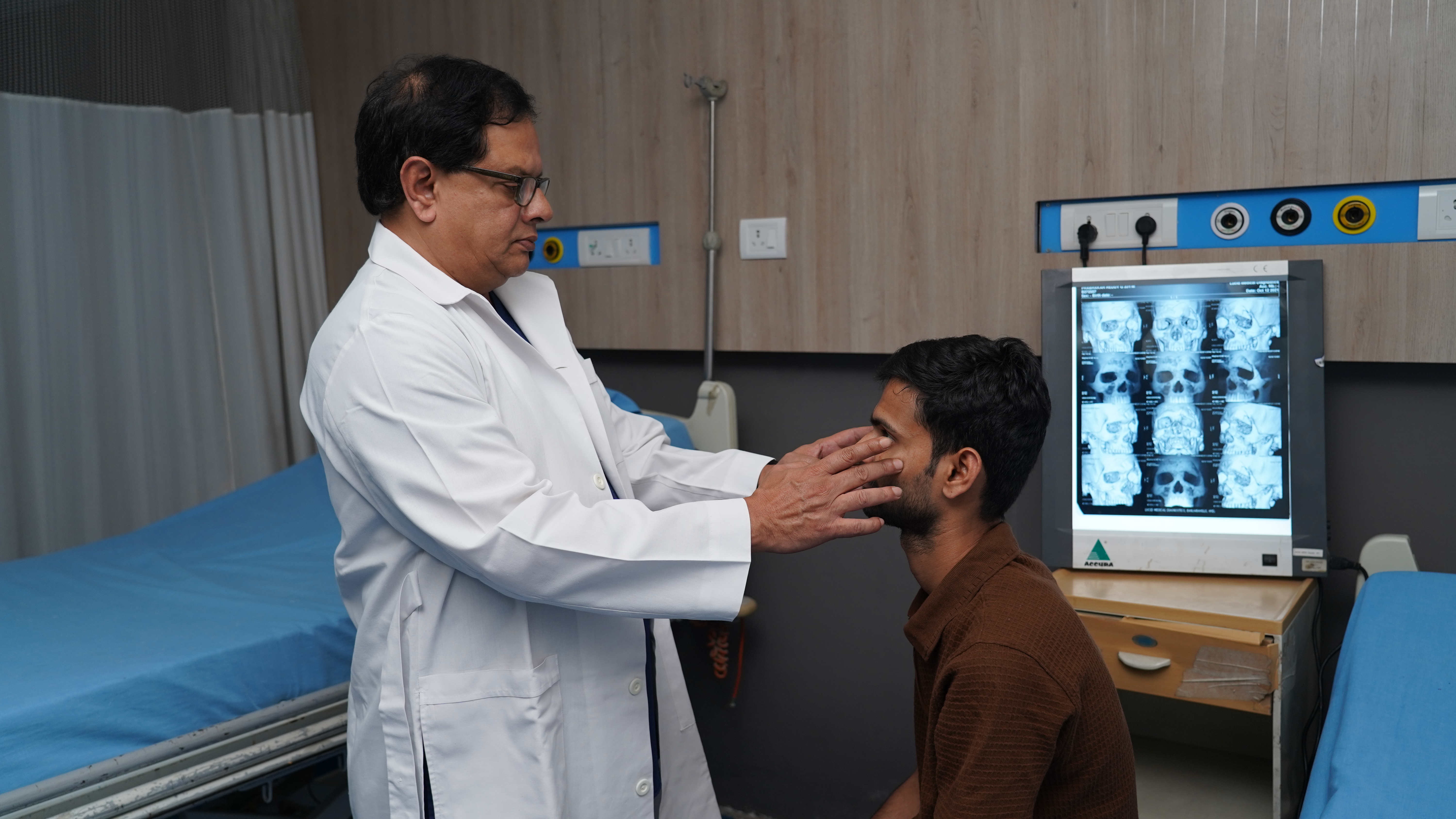 Avis Hospital Facility - Consultation Room